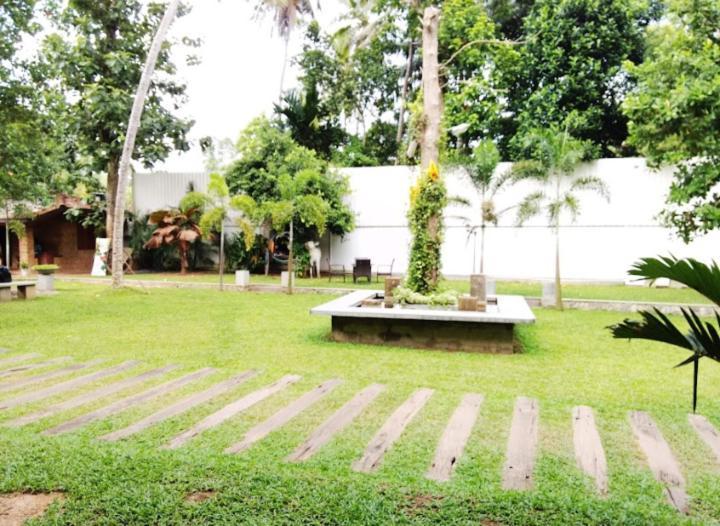Lanka Bangla Inn Villas Restaurant & Travels Katunayaka Dış mekan fotoğraf
